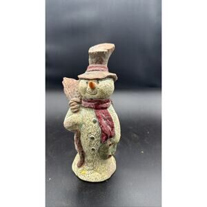 Heartland Holiday Snowman Figurine Wood Look Resin Christmas Decor 5" Tall